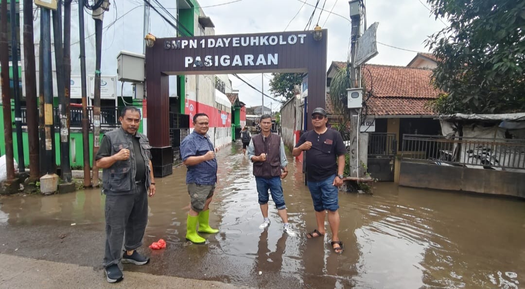 Akibat Intensitas Curah Hujan Tinggi, 40 SD dan 4 SMP di Kabupaten Bandung Terendam Banjir