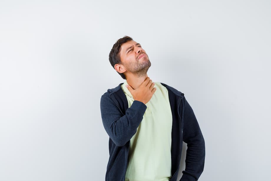 7 Tips Alami untuk Meredakan Sakit Tenggorokan, Nomor 4 Jarang Diketahui Loh   