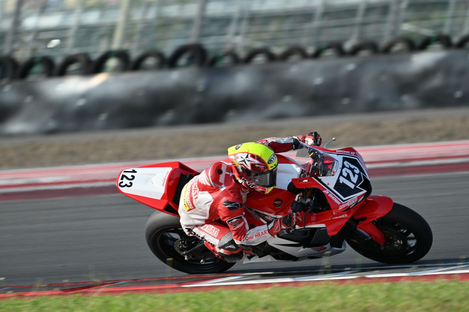 Bidik Kemenangan di Mandalika, Astra Honda dan CBR Series Siap Melesat