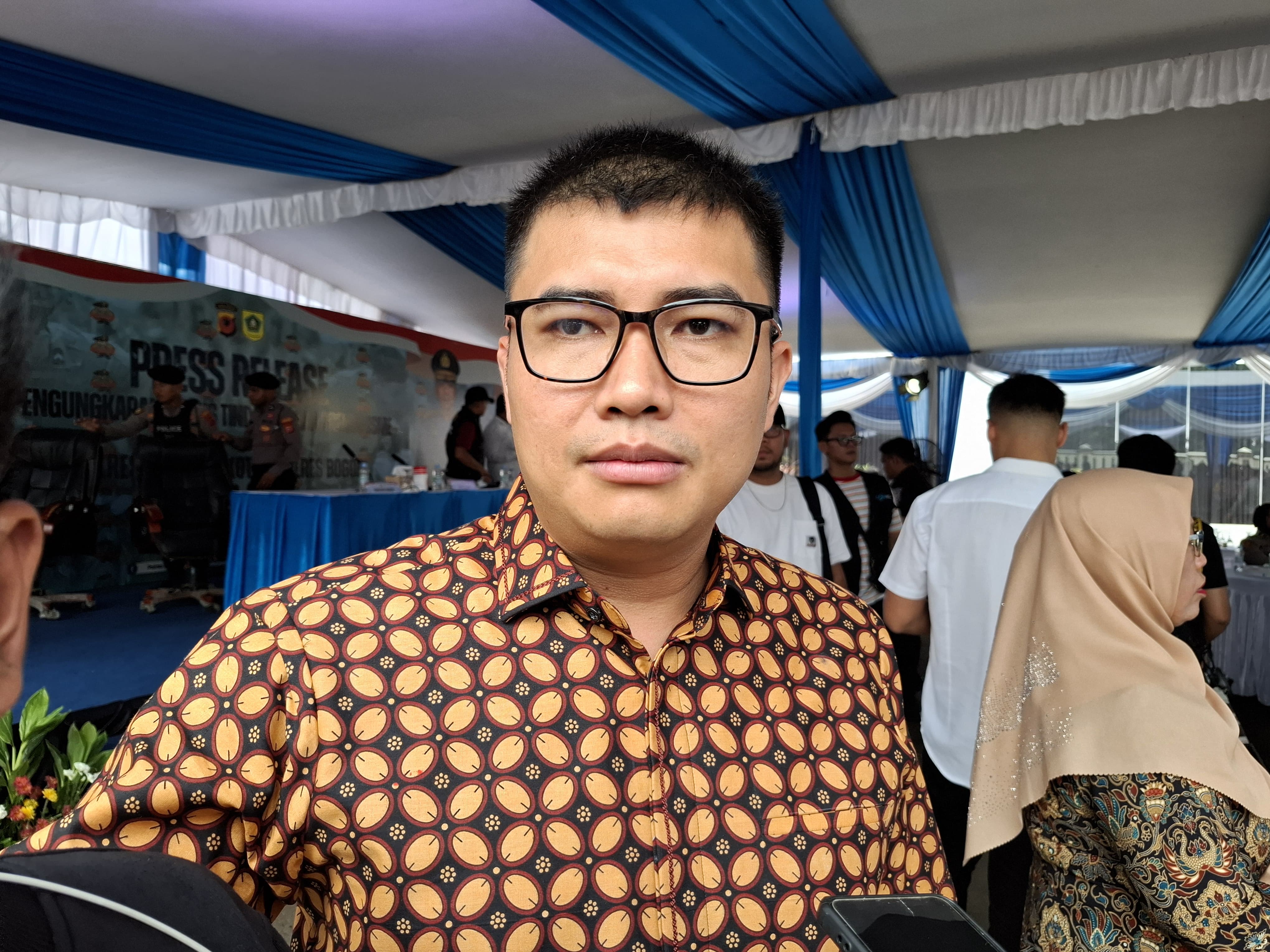 Ketua DPRD Kabupaten Bogor Sastra Winara akan Dorong Disdik Selesaikan Kasus Dugaan Perselingkuhan ASN