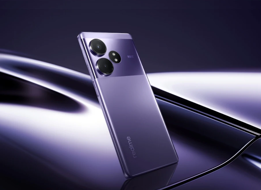 Performa Tangguh! Realme GT7 Pro Bakal Meluncur dengan Chipset Snapdragon 8 Gen 4 dan Kamera 120x Zoom