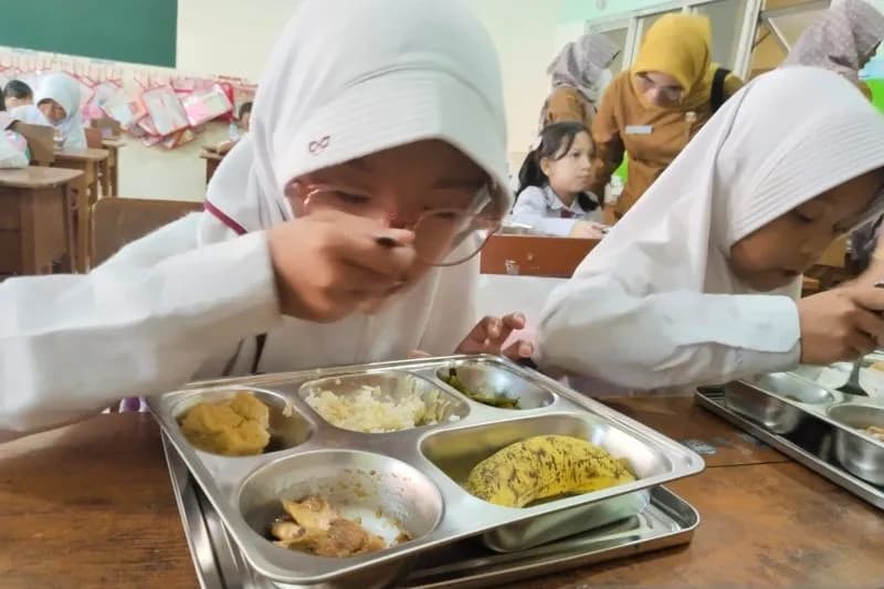 SPPG Purwakarta Temukan Sejumlah Anak yang Tidak Terbiasa Makan Nasi Saat Program MBG