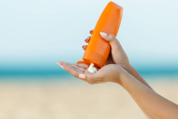 Engga Lengket dan Nyaman Dipakai! 5 Rekomendasi Sunscreen Cocok untuk Cuaca Panas