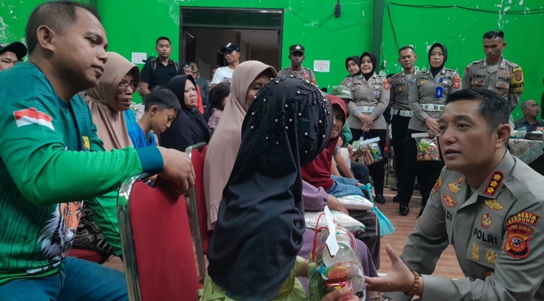 Putus Sekolah dan Hidup Sebatang Kara, Sandra Bocah 10 Tahun Diangkat Jadi Anak Angkat Polresta Bandung