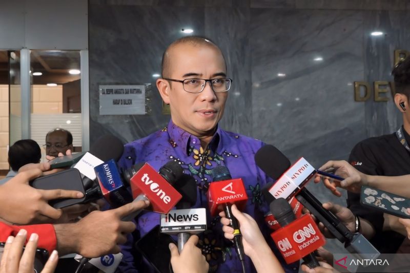 Ketua KPU RI Mewajibkan Caleg Terpilih Mundur Jika Maju dalam Pilkada Serentak 2024   