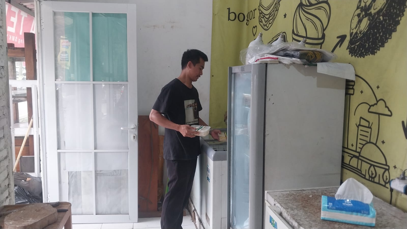 Keluh Masyarakat Saat Kerja Tidak Linear dengan Bangku Pendidikan: Harus Kita Usahain