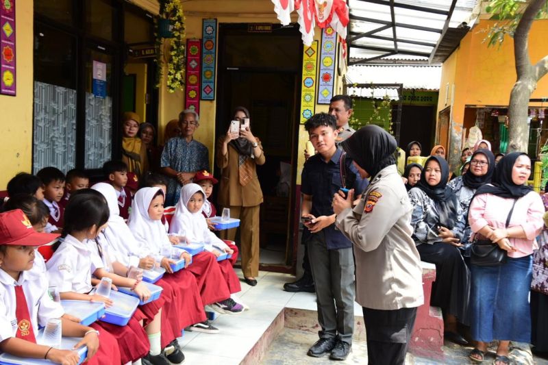 Program Makan Bergizi Gratis untuk Cegah Stunting di Bandung Diluncurkan di Sejumlah SD