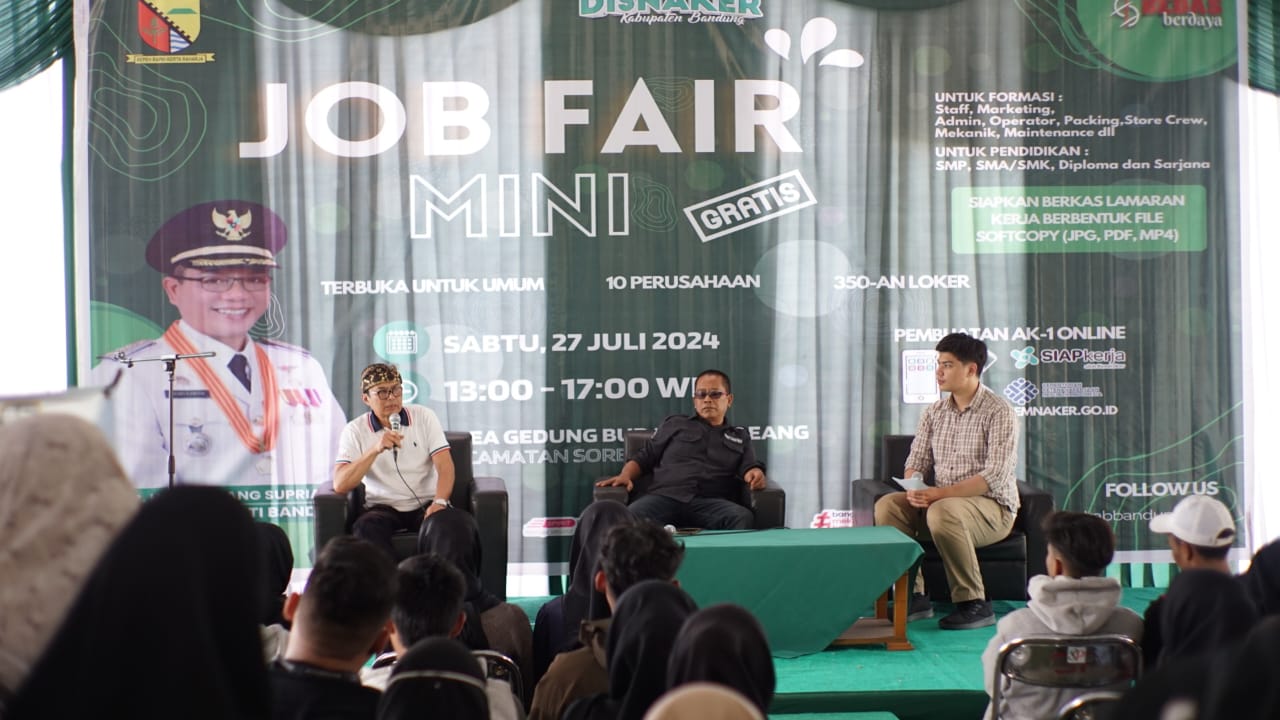 Mengurangi Angka Pengangguran, Pemkab Bandung Gelar Job Fair Mini Untuk 350 Pencari Kerja   