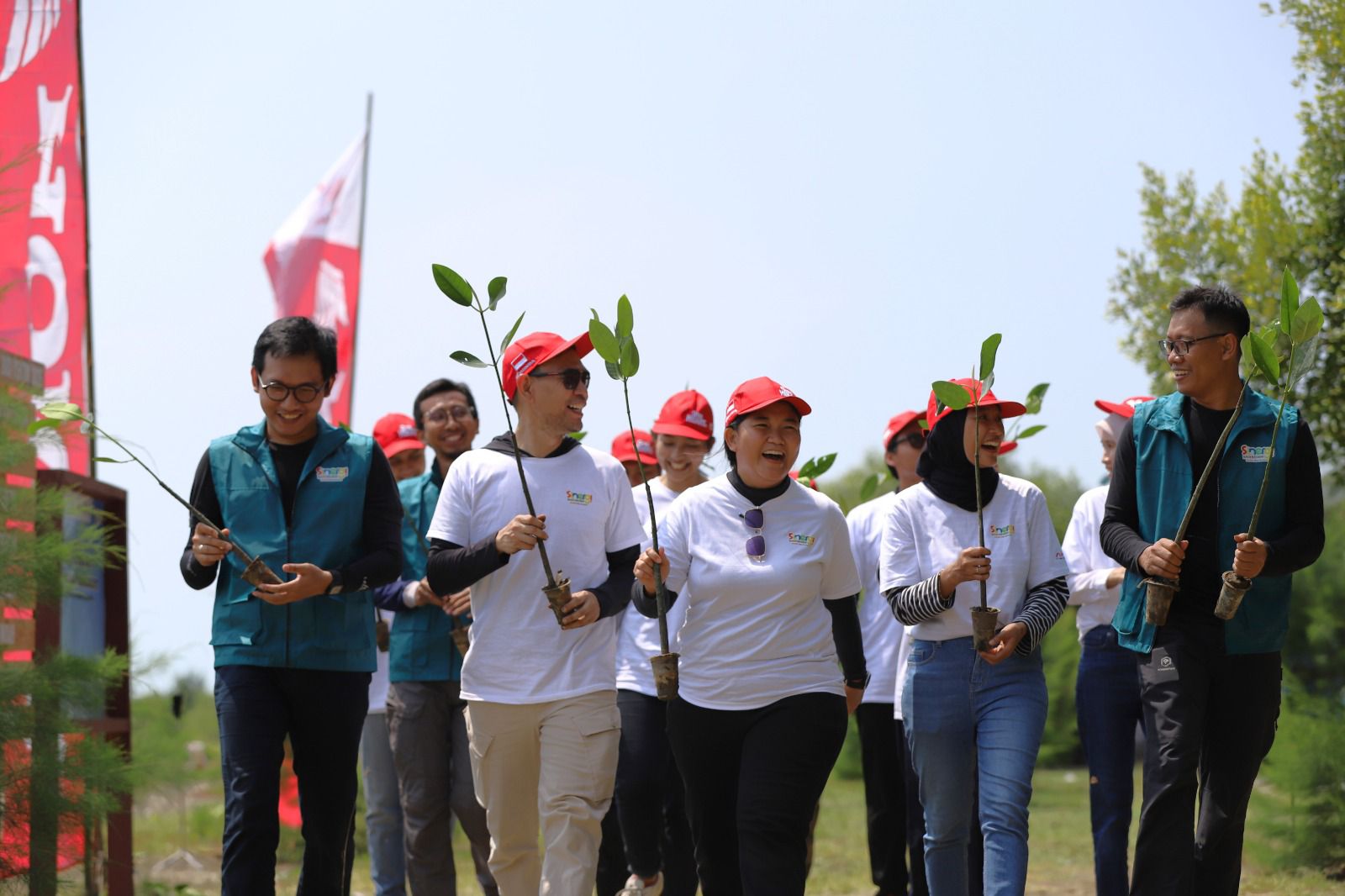Aksi Nyata SC Squad AHM Dukung Wisata Hijau di Pesisir Karawang