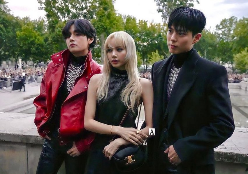 Momen V BTS, Lisa BLACKPINK, dan Park Bo Gum dalam Satu Frame Hebohkan Warganet