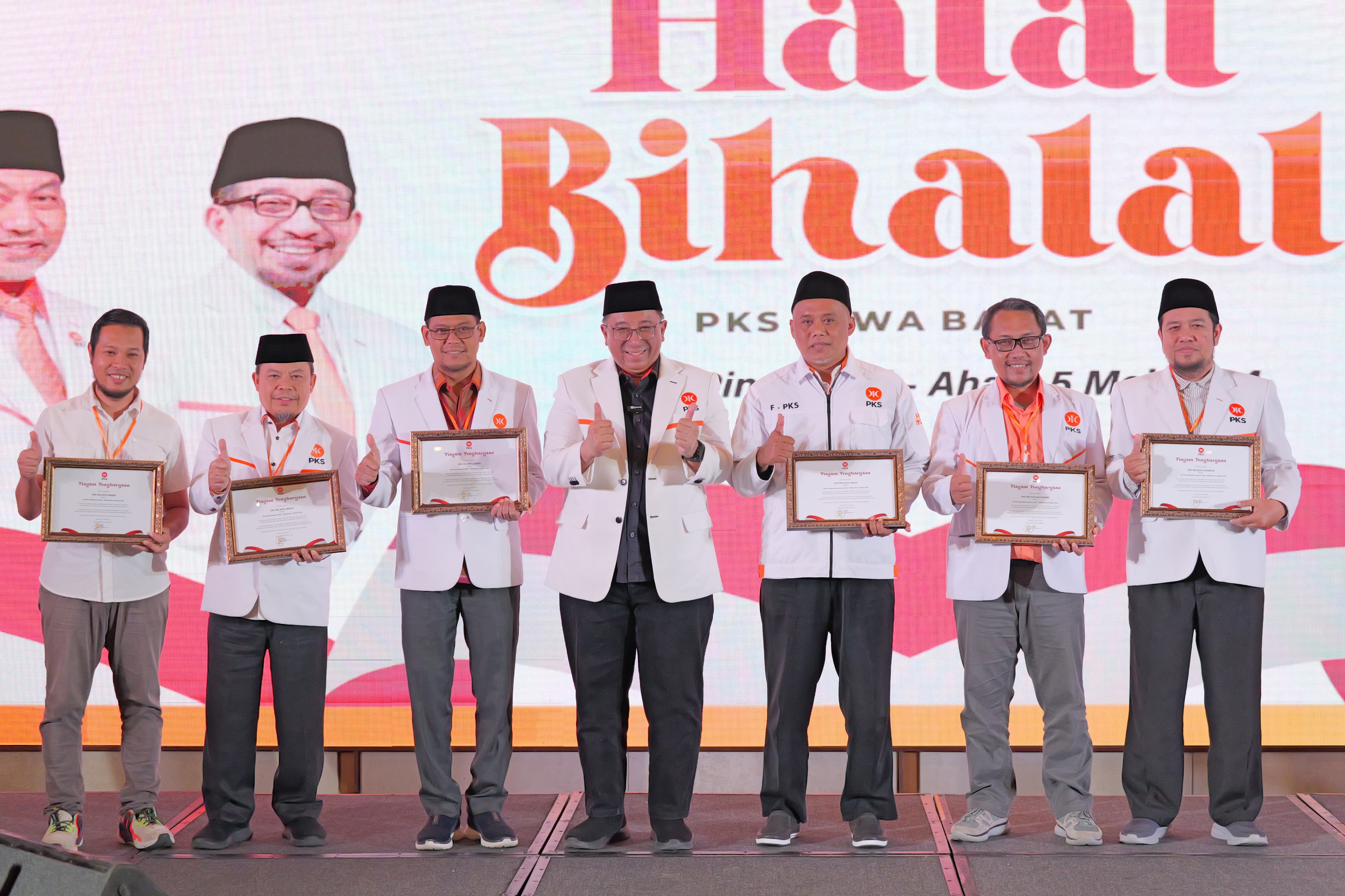 PKS Jabar Awards 2024, Kang Haru: Berkomitmen untuk Berikan Pelayanan untuk Masyarakat