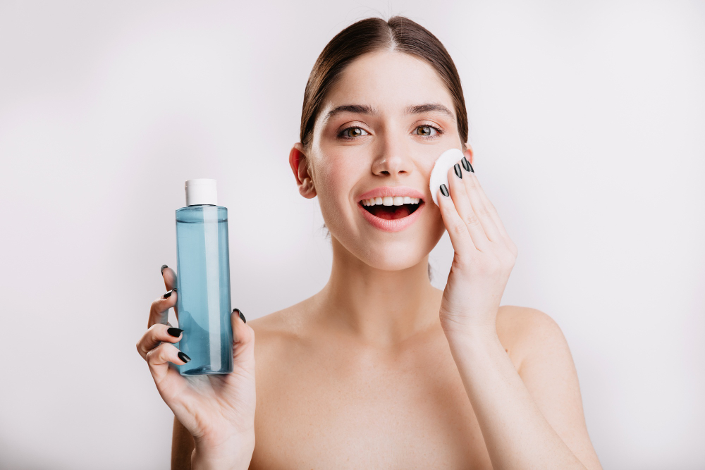 5 Rekomendasi Micellar Water Terbaik di Bawah 50 Ribuan Aja, Sangat Ramah di Kantong, Kualitas Top!