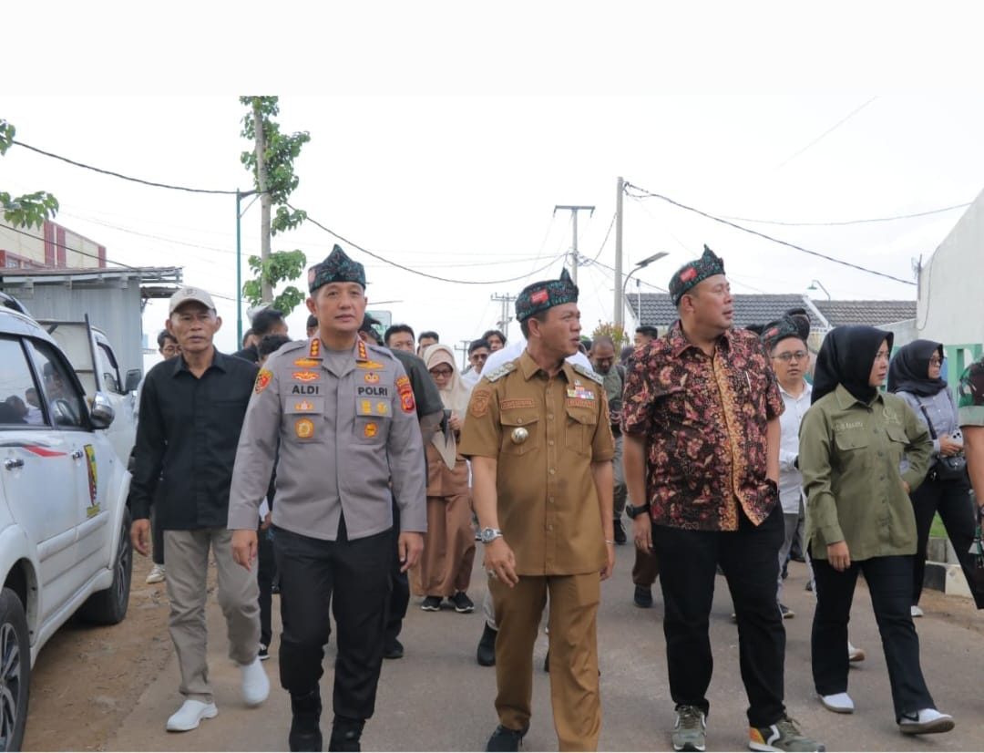 Kang Haji Cucun dan Kang DS Ajak Masyarakat Kabupaten Bandung Ngarawat Lembur