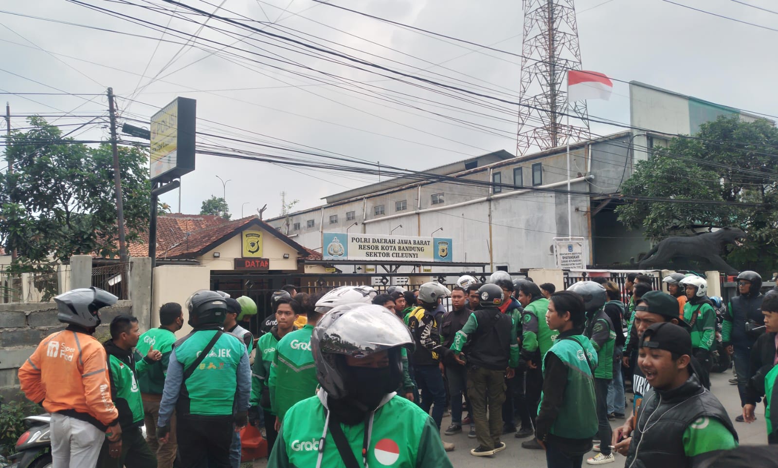 Penumpang Ojol Jadi Korban Kekerasan dengan Luka Parah, Keluarga Soroti Kejanggalan   