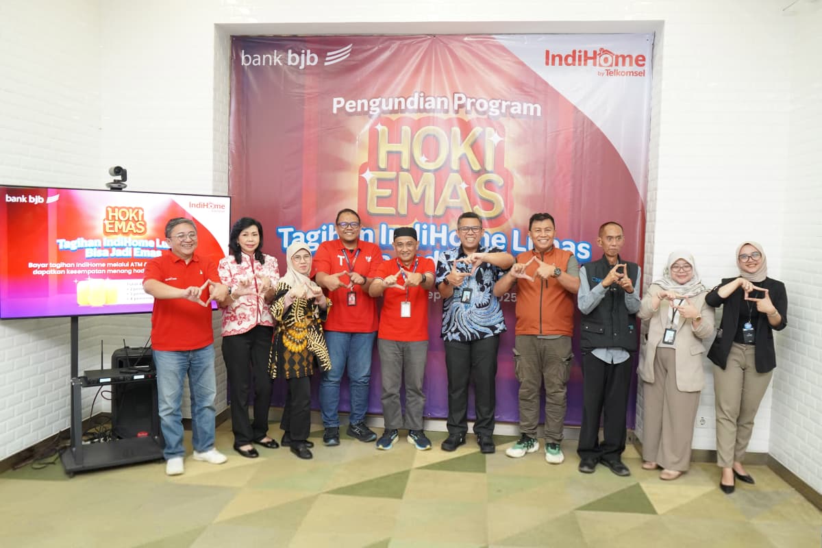 Telkomsel Bagikan total 47 Gram Logam Mulia dari Program HOKI Emas Telkomsel dengan bank bjb