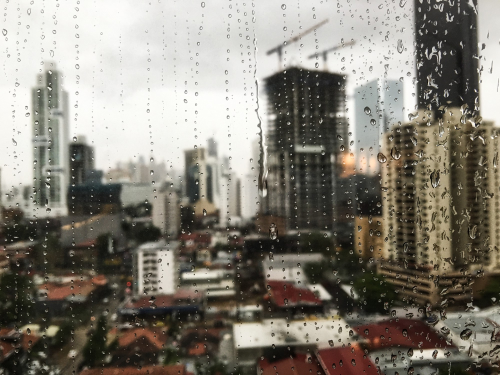 7 Fakta Menarik tentang Hujan Asam: Dampak, Penyebab, dan Solusi