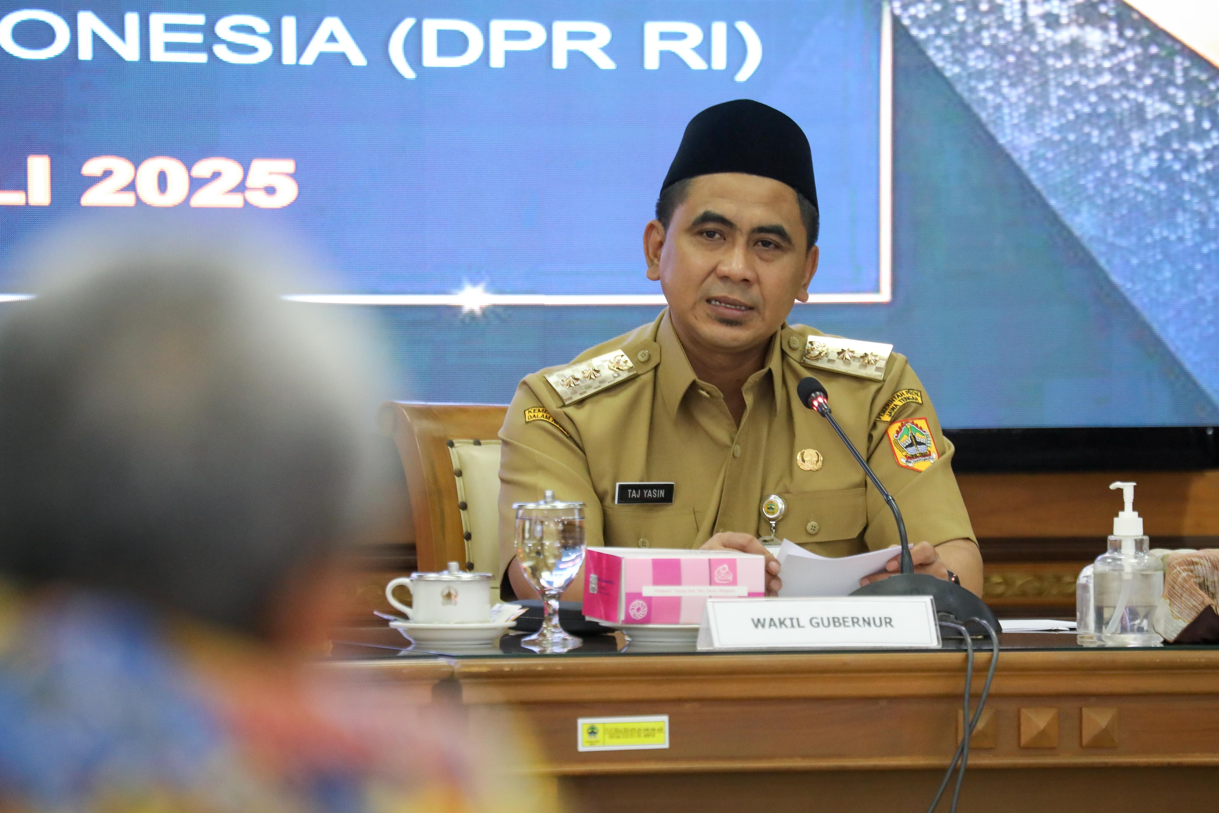 Pemprov Jateng Bebaskan Pungutan SMA, SMK, dan SLB Negeri Sejak Tahun 2020
