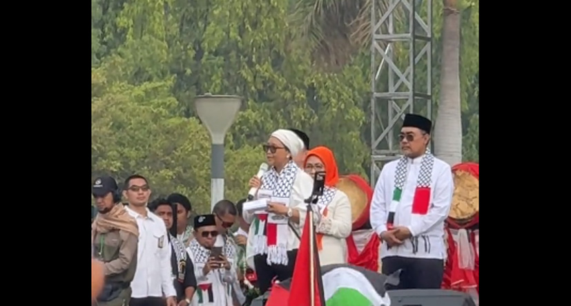 Isi Puisi Palestina Saudaraku yang Dibacakan Retno Marsudi Getarkan Para Peserta Aksi Bela di Monas