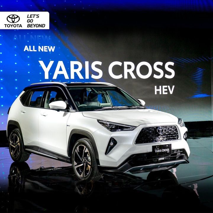 Pesaing HR-V! Toyota Yaris Cross 2023  Resmi Diperkenalkan Harga Mulai 300 Jutaan