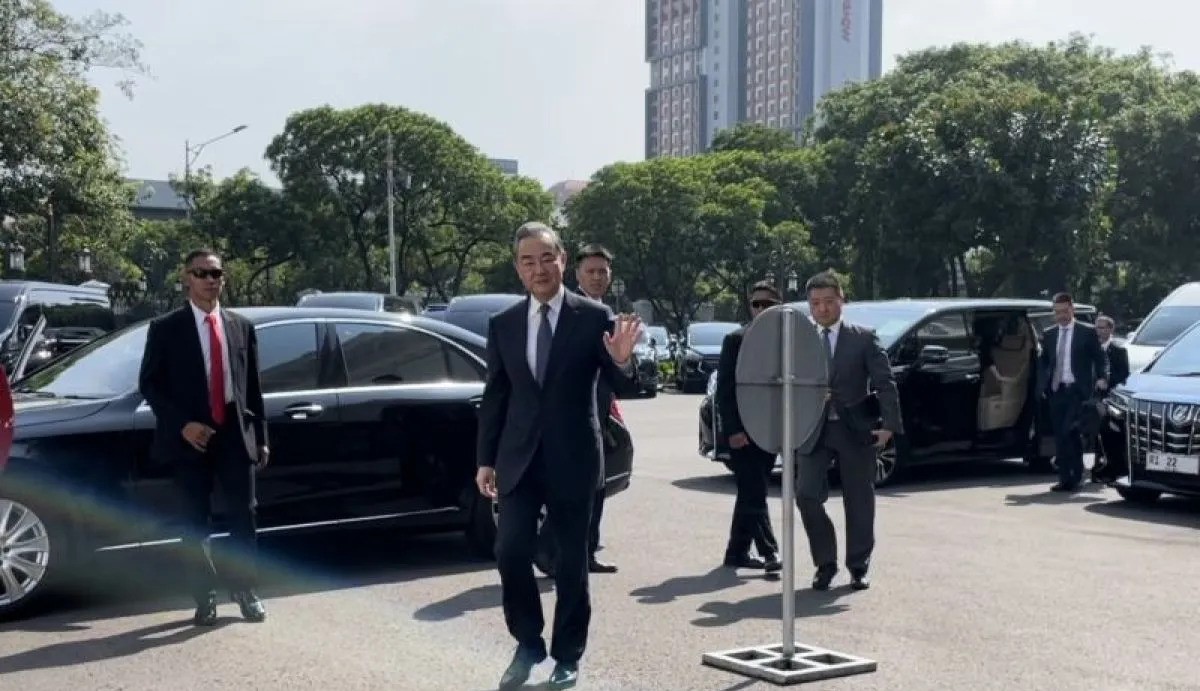 Menteri Luar Negeri China Wang Yi Bertemu dengan Presiden Jokowi