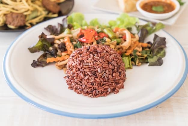 Mengapa Kalori dalam Nasi Merah Lebih Rendah daripada Nasi Putih: Rahasia Kesehatan yang Tersembunyi