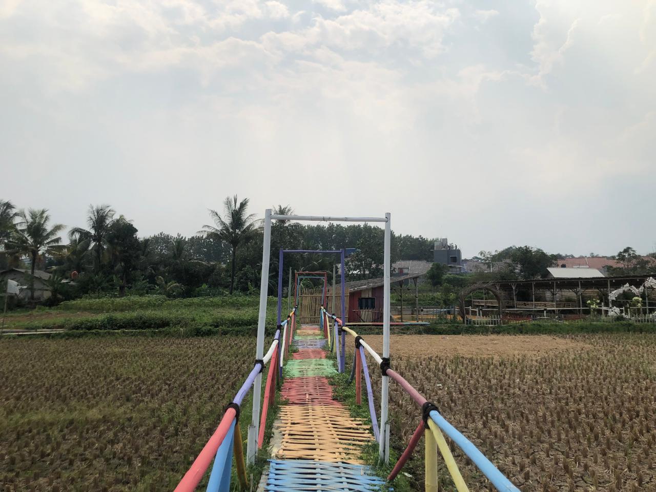 Taman Sampora Legok Cibinong Terbengkalai Akibat Kekeringan, Banyak Fasilitas Rusak