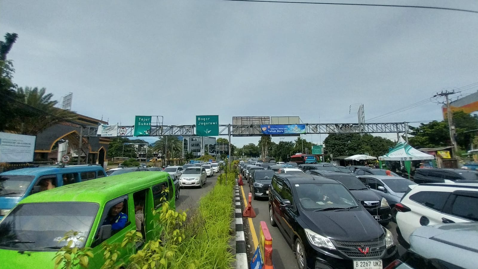 Libur Isra Miraj, 20 Ribu Kendaraan Melintas di Jalur Puncak