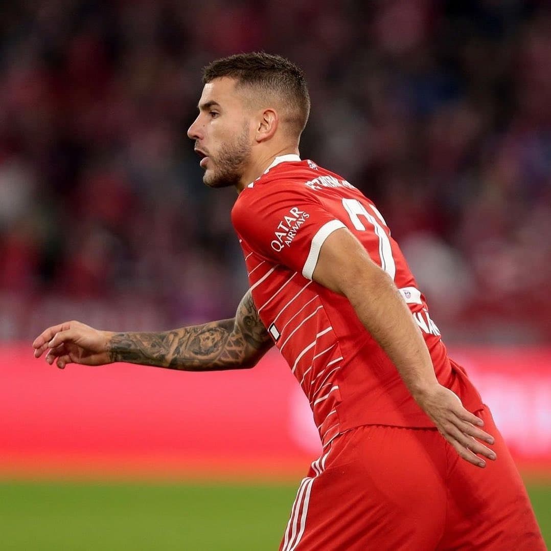 Bayern Munchen Lirik Pemain Buruan Liverpool untuk Pengganti Lucas Hernandez