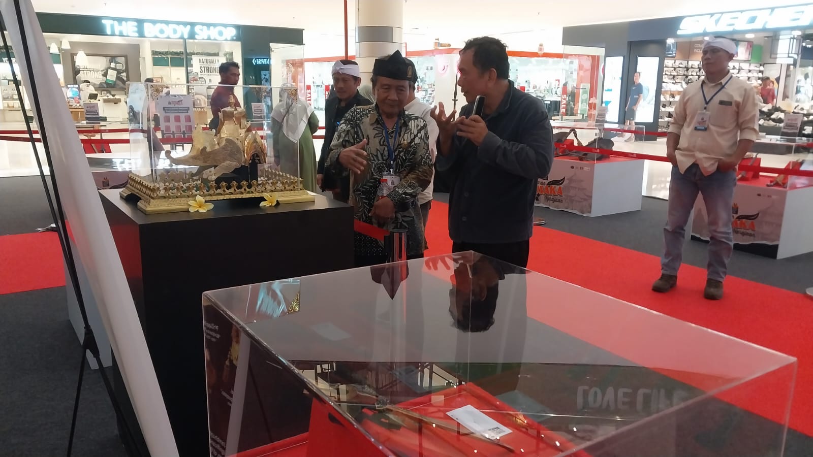 Pameran Benda Pusaka di Cibinong, Pengunjung: Jadi Tambah Wawasan