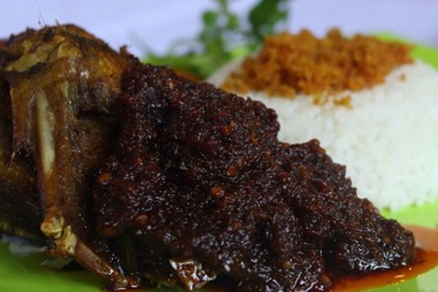 Resep Bebek Bumbu Hitam yang Sangat Menggugah Selera