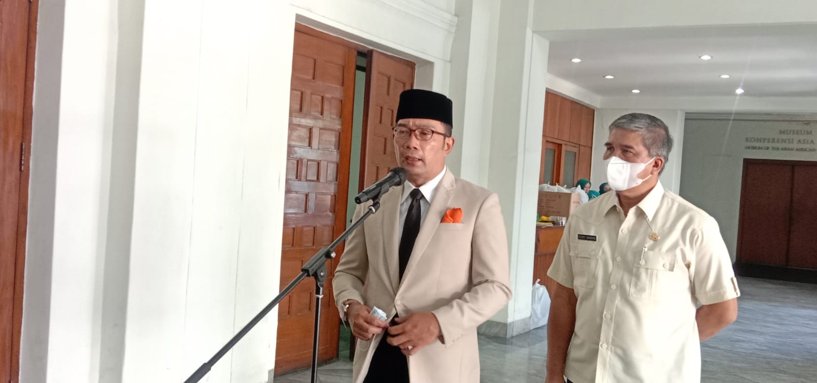 Ridwan Kamil Minta Tindak Tegas Cabang Holywings yang Ada di Jabar