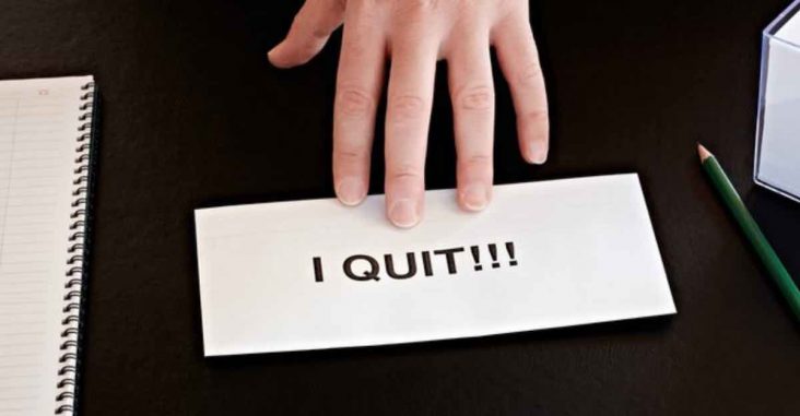 10 Pertimbangan yang Harus Dipikirkan Jika Ingin Resign dari Pekerjaan