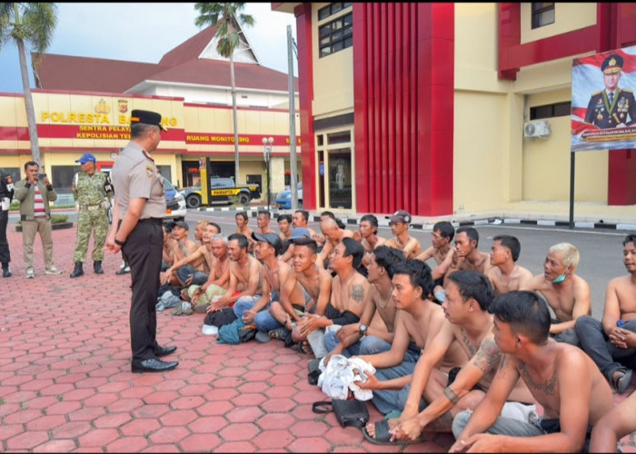 Gelar Operasi Premanisme, Polresta Bandung Amankan 41 Orang