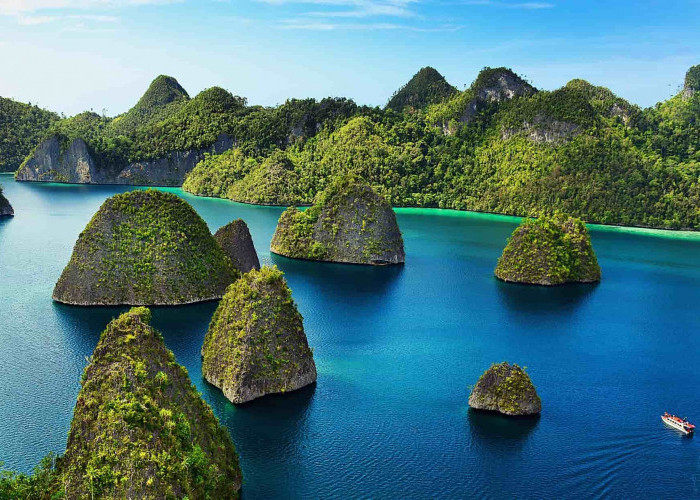 10 Wisata Alam Paling Memukau dan Populer di Indonesia, Cocok untuk Liburan Akhir Tahun 