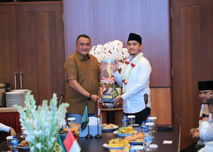 Tidak Ada Obrolan Politik antara Ketua Umum PSI dengan Bupati Bogor, Kaesang: Ga Berani