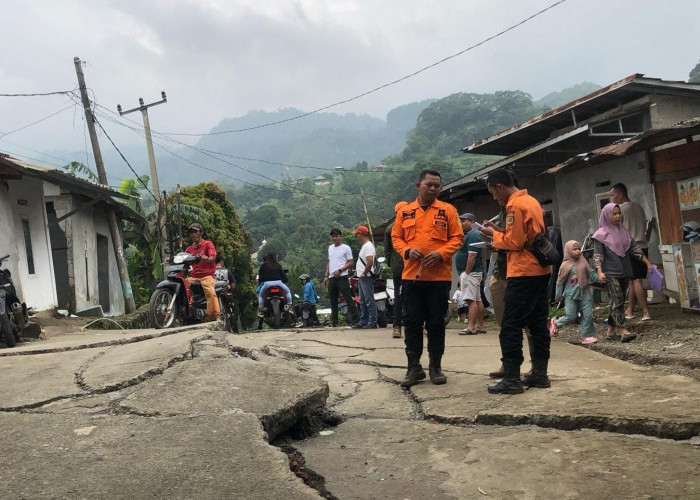 168 Jiwa Terdampak Pergeseran Tanah di Bojong Koneng