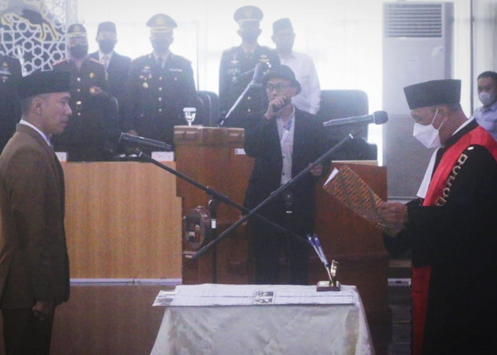 Ganti Pimpinan, Rusli Prihatevy Resmi Jadi Wakil Ketua DPRD Kota Bogor