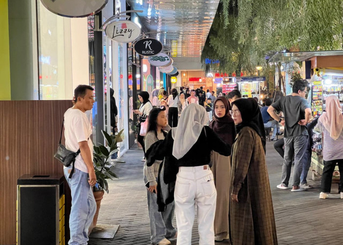 THR Cair, Ciwalk Gelar Late Night Sale dengan Diskon hingga 80% dan Hujan Ribuan Balon Berhadiah