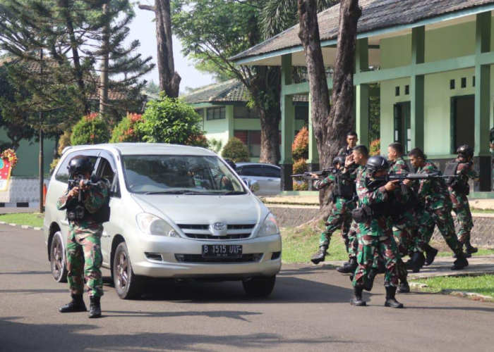 Tingkatkan Keterampilan Prajurit, Yonif 315/Garuda Gelar Latihan PAM VVIP