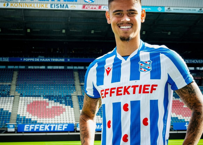 Mees Hilgers Buka Lembaran Baru di SC Heerenveen Setelah Tinggalkan FC Twente