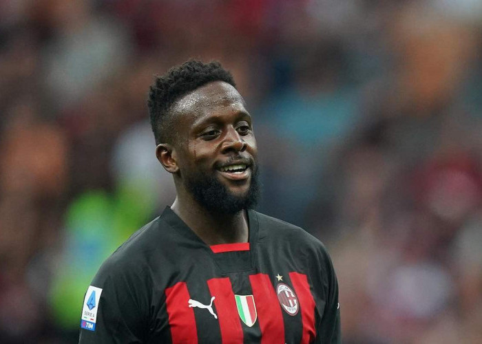 Meski Akan Dijual, Divock Orrigi Ngotot Bertahan di AC Milan