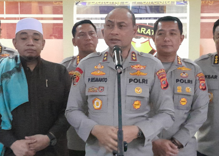 Judul yang di atas yaKunker ke Polresta Bandung, Kapolda Jabar Jamin Kamtibmas dan Keaman