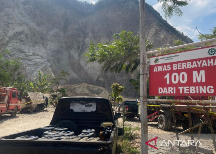 Pemkab Cirebon Tutup Total Tambang Gunung Kuda Usai Tragedi Longsor