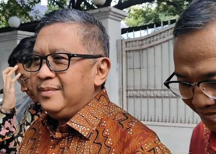 Sekjen PDIP Klaim Megawati dan Ganjar Pranowo Rutin Bertemu