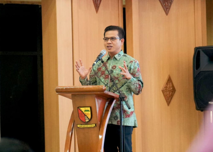 Bupati KDS Tegaskan Guru BK Harus Sudah Selesai Dengan Dirinya Sendiri