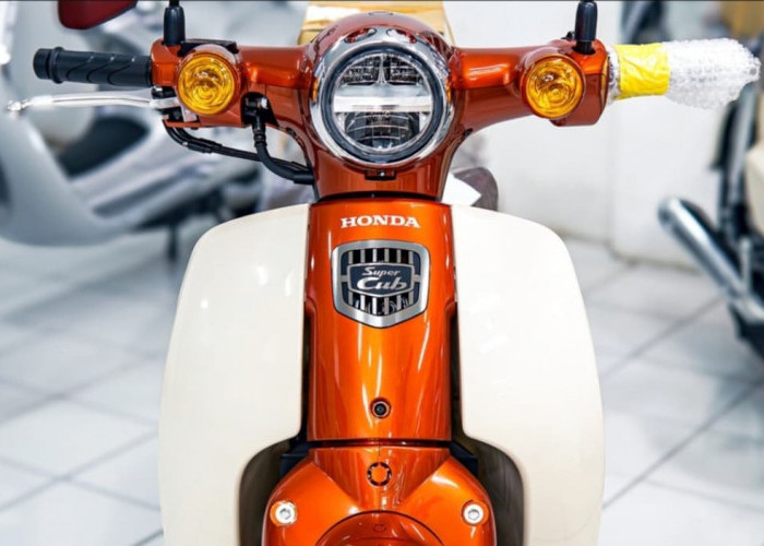 Honda Super Cub 110 Versi 2024 Motor Bebek Retro Berteknologi Modern, Calon Buruan Kolektor!