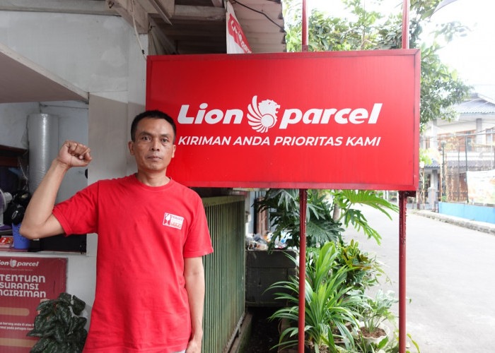 Dua Warga Bandung Jadi Juragan Logistik, Beromset Ratusan Juta Lewat Agen Lion Parcel
