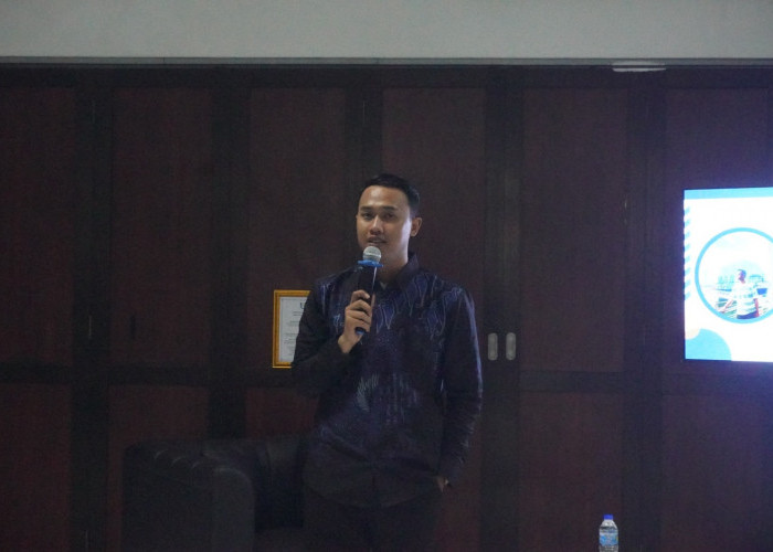 Revi Nur Ridwan, dari Dosen hingga Buat Bimbel Anak dengan Metode yang Unik