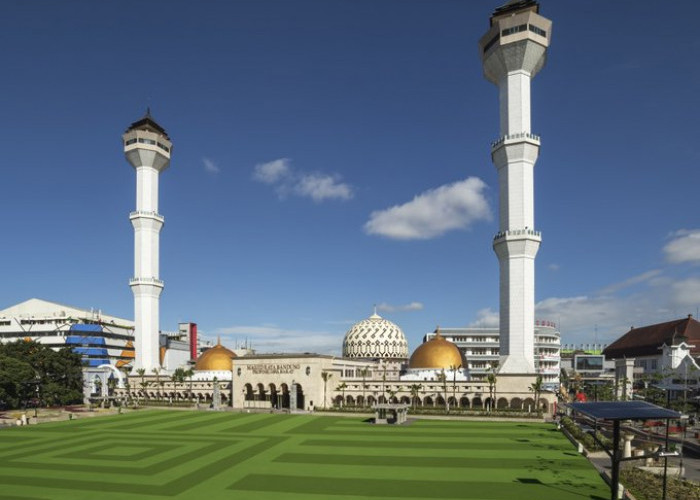 Catat Wargi! Ini 11 Lokasi Takjil Gratis di Bandung 2026 Lengkap dengan Alamatnya