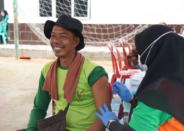 Bio Farma Perkuat Peran BUMN lewat Program Pemberdayaan Lingkungan dan Kesehatan Masyarakat Pesisir Karawang